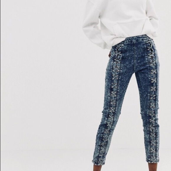 ASOS High Waisted Acid Wash Jeans - Picture 1 of 4